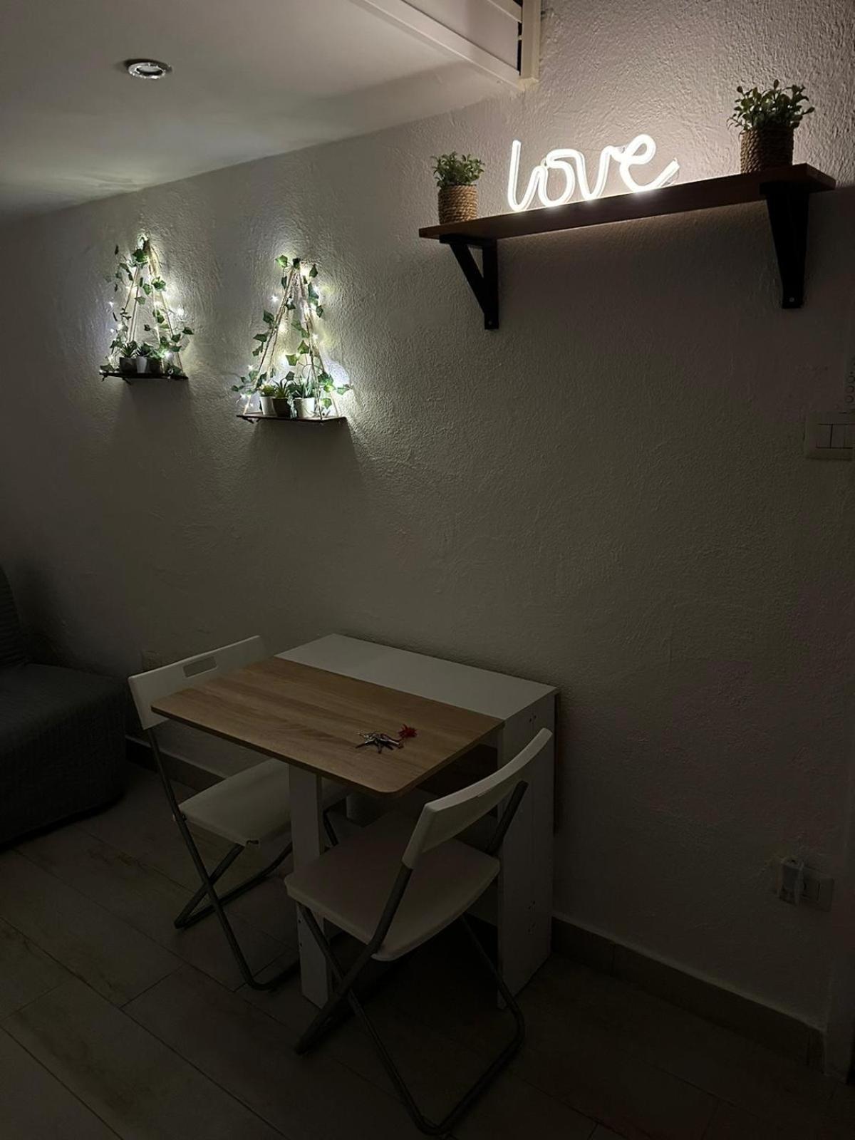 Vesuvia Guest House ナポリ エクステリア 写真